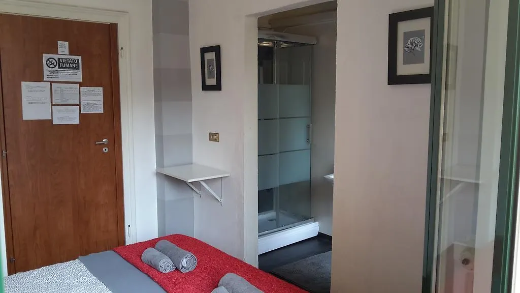 Guest house Wbh Buenos Aires Hotel Milan Italy