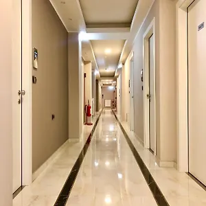 فندق Folen, ميلان