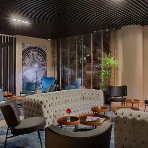 https://radisson-blu-milan.italymilanhotels.net