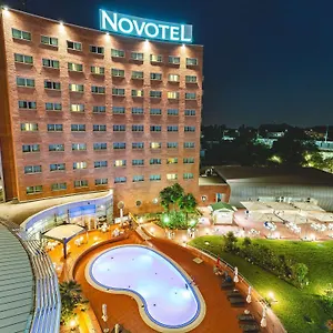 https://novotel-venezia-mestre-castellana.hotelslidodijesolo.com